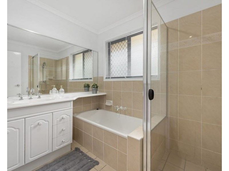 6 Canundra Street, North Lakes QLD 4509