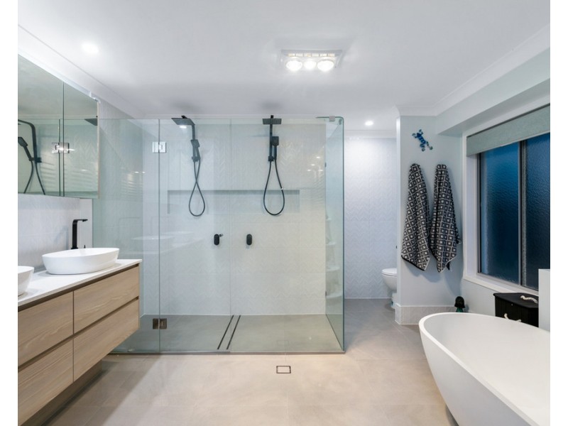 3 Appleby Close, North Lakes QLD 4509