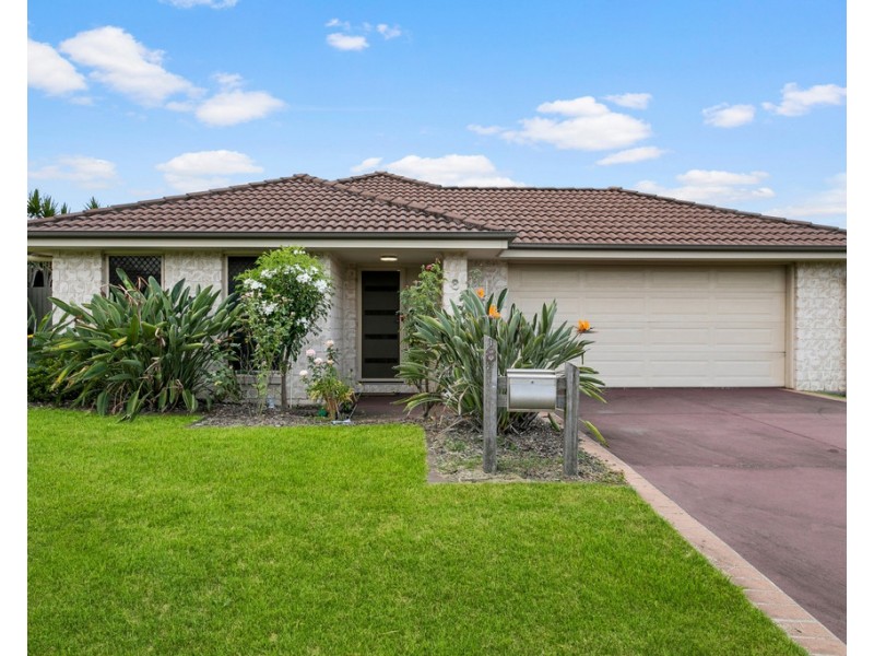 8 Sunstone Circuit, Mango Hill QLD 4509
