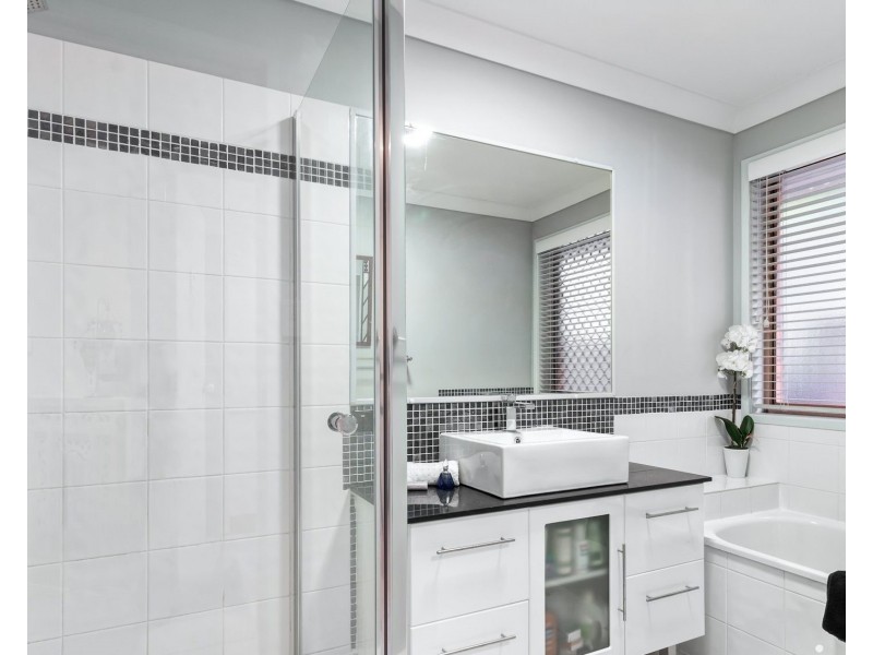 19 Jabiru Drive, Mango Hill QLD 4509