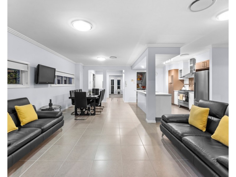 40 Kangaroo Street, North Lakes QLD 4509