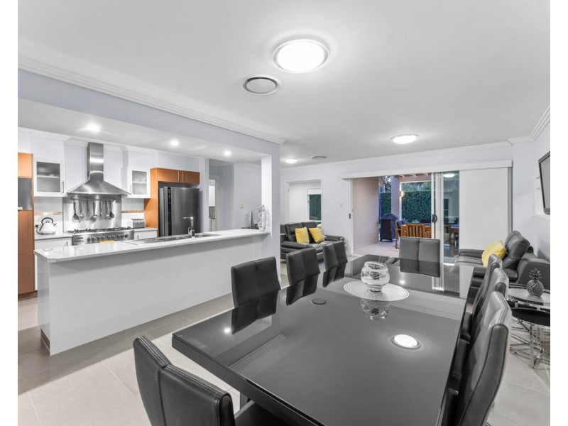 40 Kangaroo Street, North Lakes QLD 4509