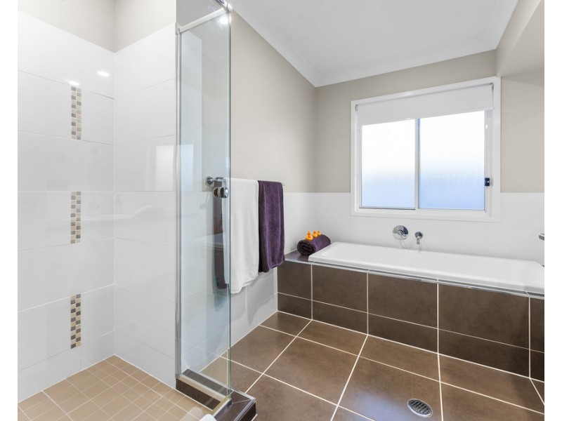 40 Kangaroo Street, North Lakes QLD 4509