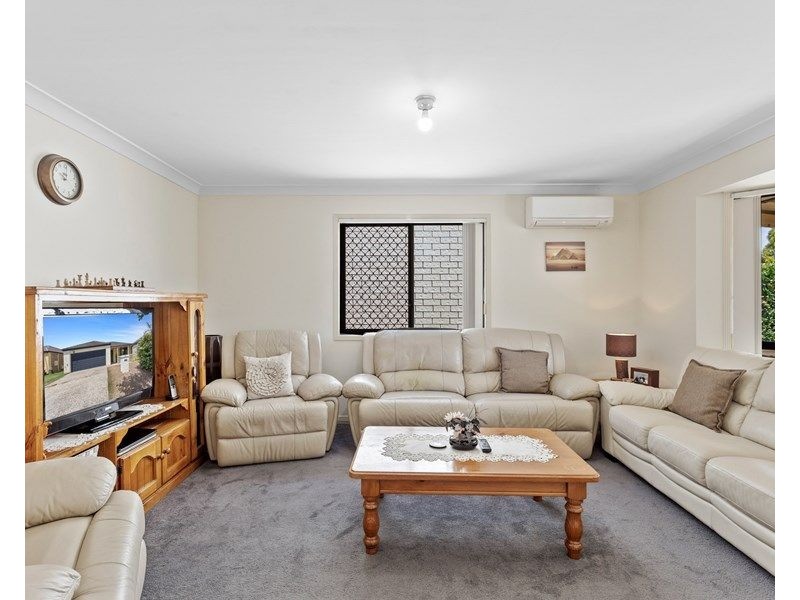 6 Grampion Circuit, North Lakes QLD 4509