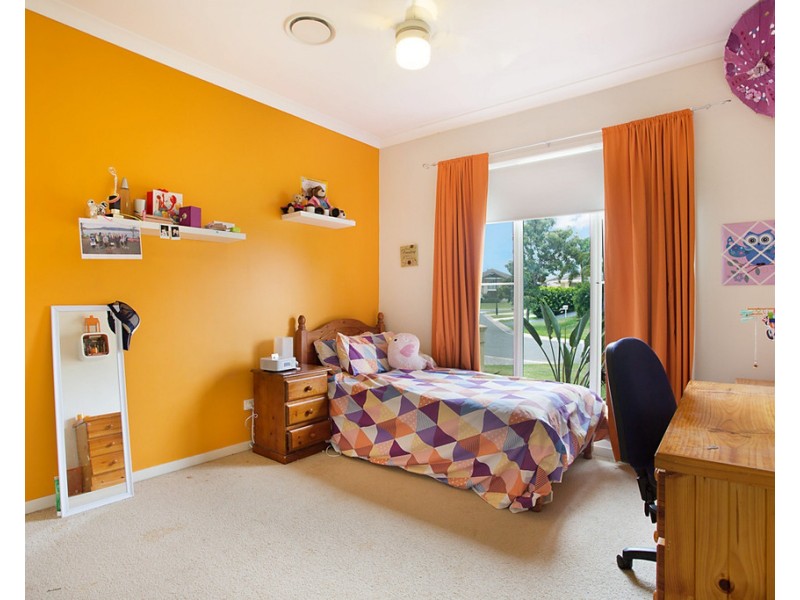 8 Kangaroo Street, North Lakes QLD 4509