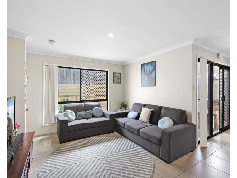 55 Dickson Crescent, North Lakes QLD 4509