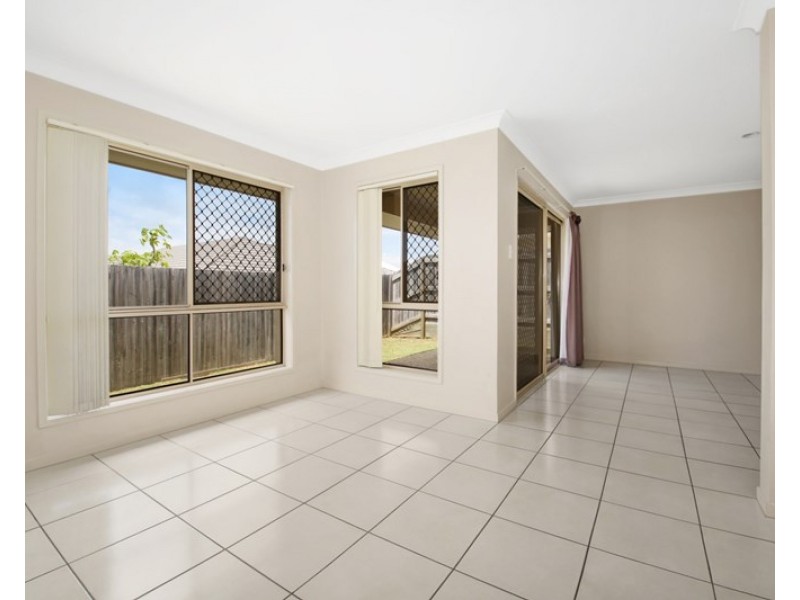 3 Daintree Circuit, North Lakes QLD 4509