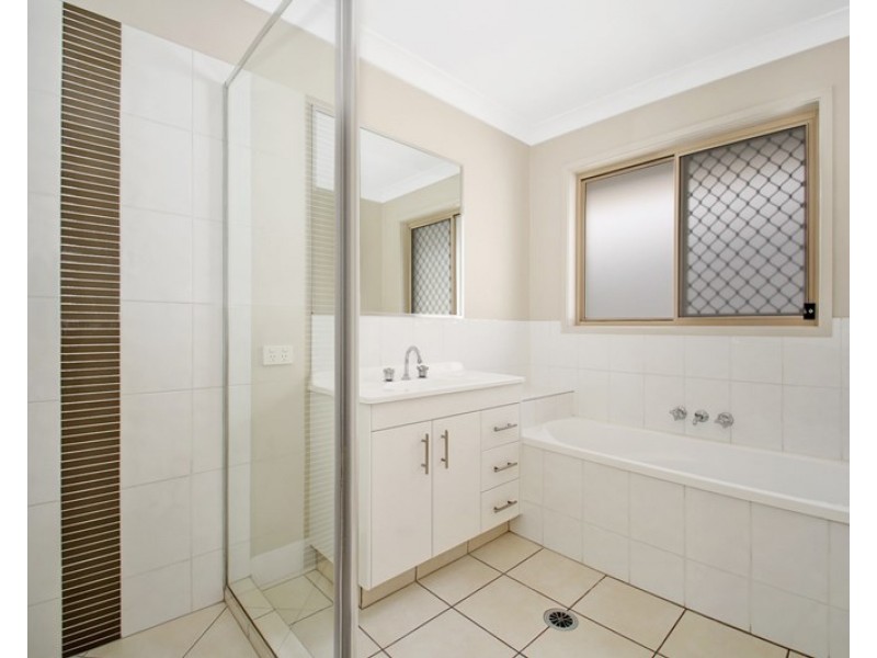 3 Daintree Circuit, North Lakes QLD 4509