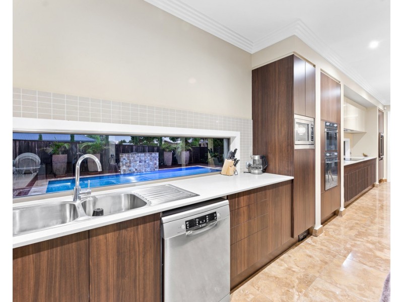 2 Koala Close, North Lakes QLD 4509