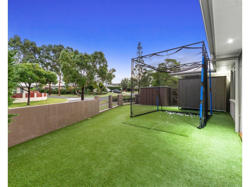 2 Koala Close, North Lakes QLD 4509
