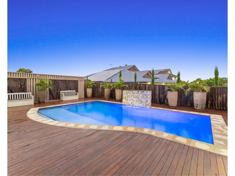 2 Koala Close, North Lakes QLD 4509