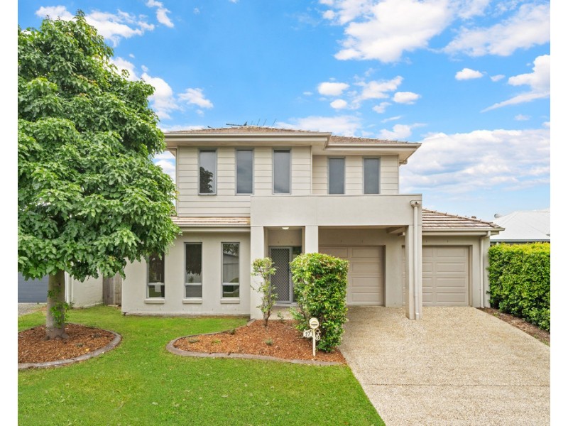 27 Dunes Crescent, North Lakes QLD 4509