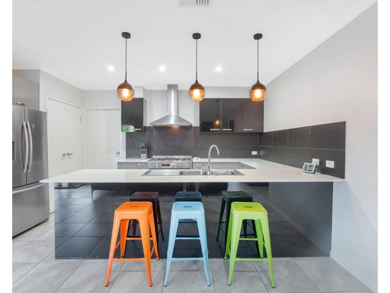 34 Sandalwood Crescent, Griffin QLD 4503