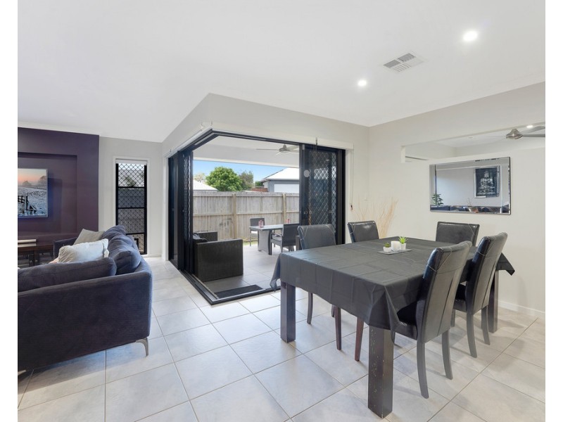 34 Sandalwood Crescent, Griffin QLD 4503