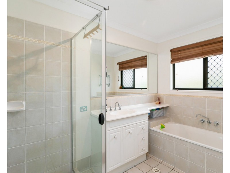 10 Butterfly Drive, Kallangur QLD 4503