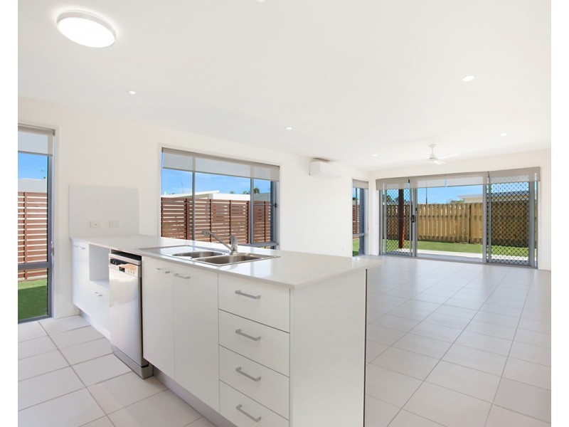 77 Park Vista Drive, Mango Hill QLD 4509