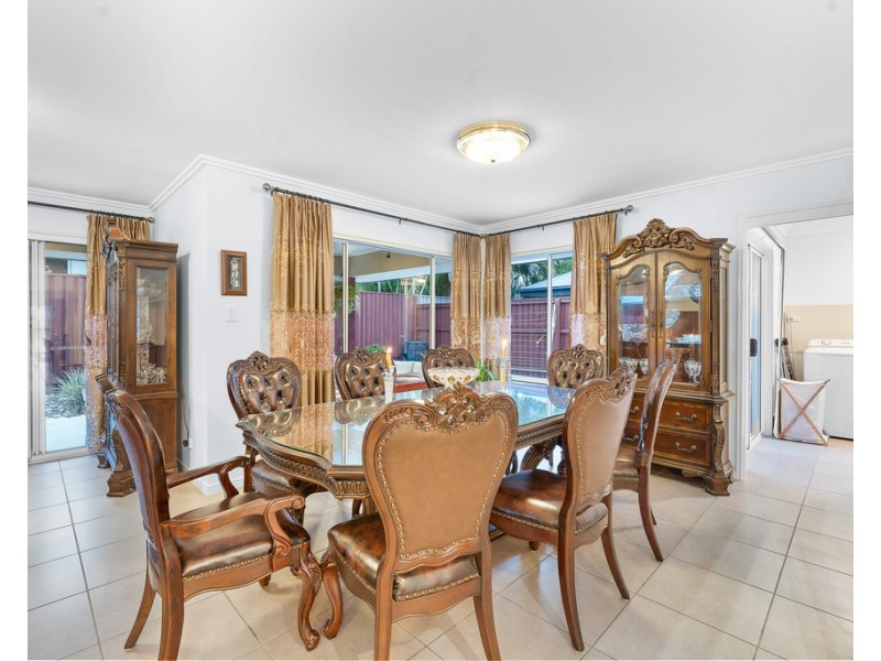 12 Tamarind Street, North Lakes QLD 4509