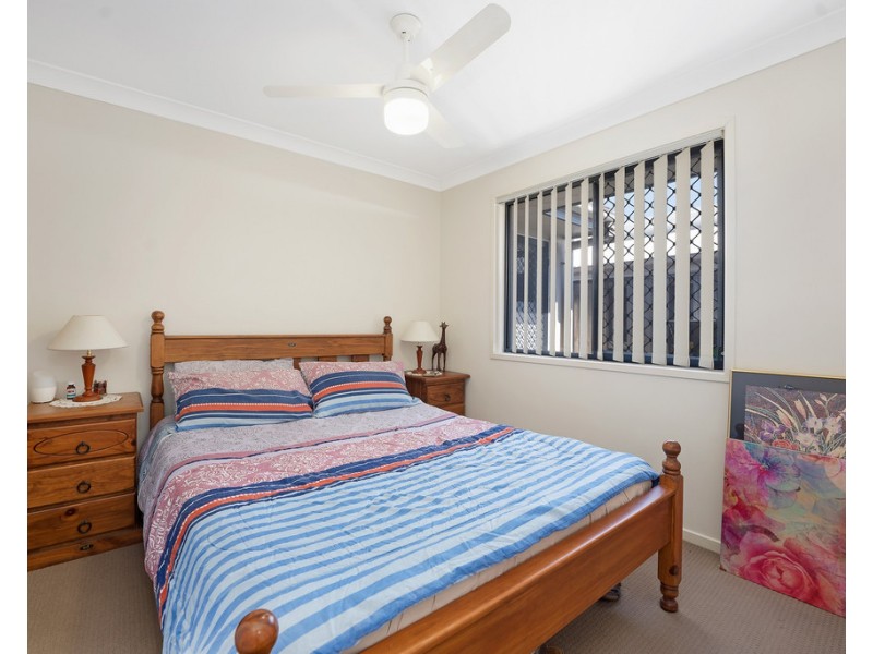 6 Bowerbird Crescent, Dakabin QLD 4503