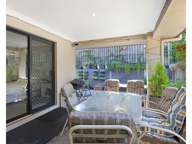 6 Bowerbird Crescent, Dakabin QLD 4503