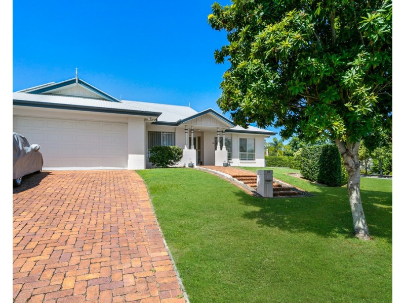 28 Lochside Drive, North Lakes QLD 4509