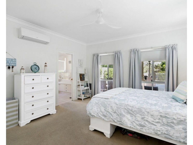 28 Lochside Drive, North Lakes QLD 4509