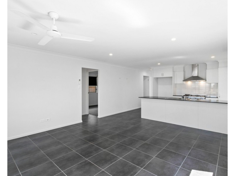 19 Summit Street, Griffin QLD 4503