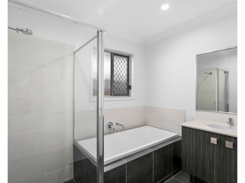 19 Summit Street, Griffin QLD 4503