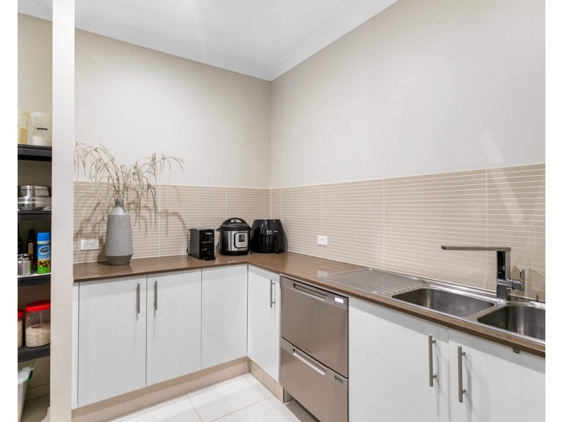 22 Rosemead Street, North Lakes QLD 4509