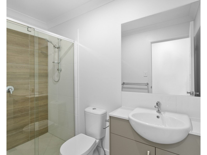 2/67 Celebration Crescent, Griffin QLD 4503