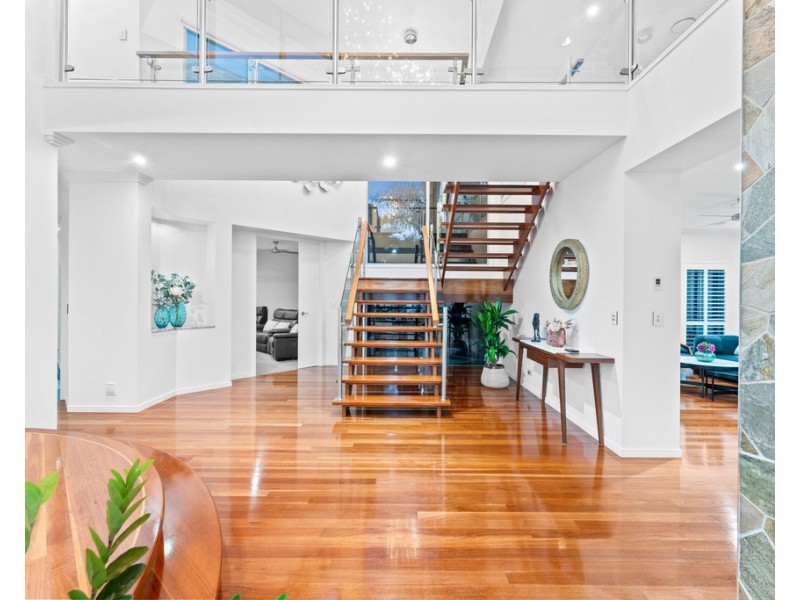 16 Kennedy Court, North Lakes QLD 4509