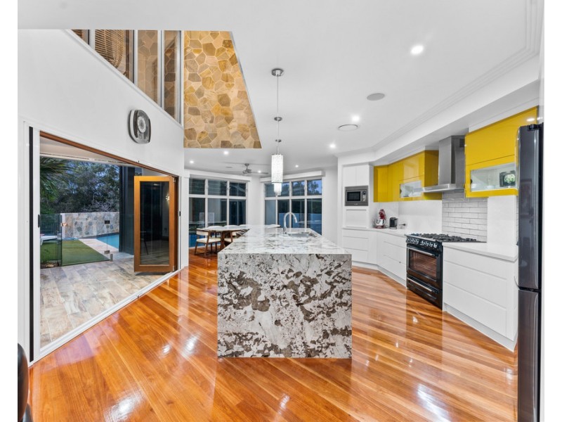 16 Kennedy Court, North Lakes QLD 4509