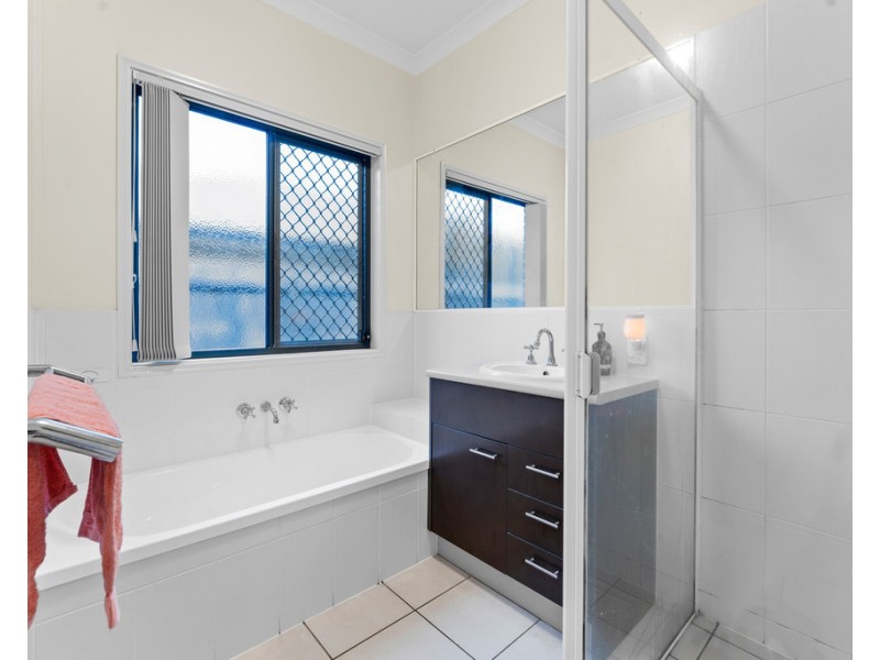 10 Warabi Crescent, North Lakes QLD 4509