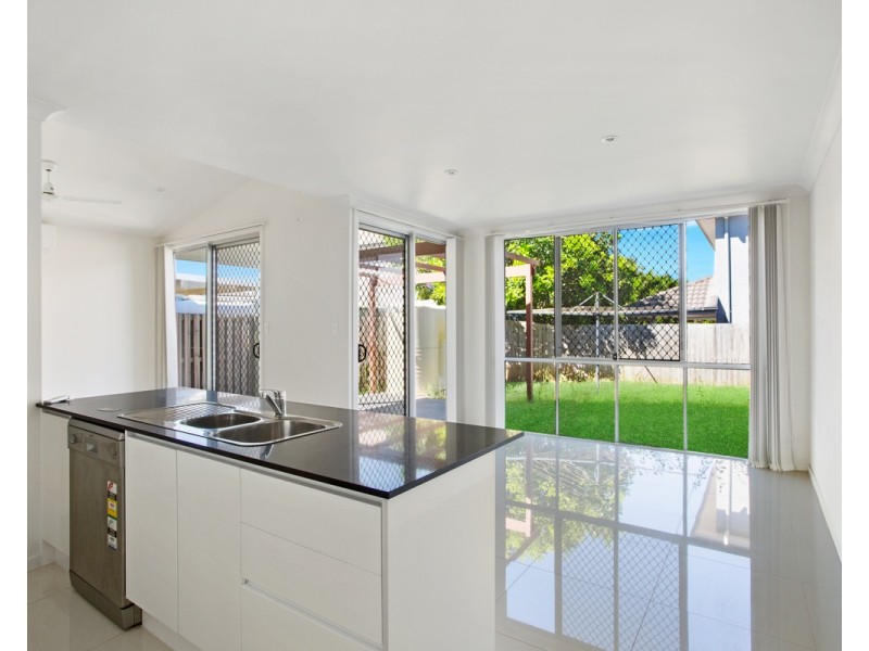 28 Brooklyn Close, North Lakes QLD 4509