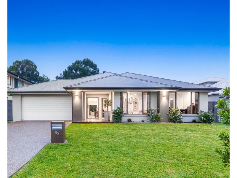 32 Hampden Street, North Lakes QLD 4509