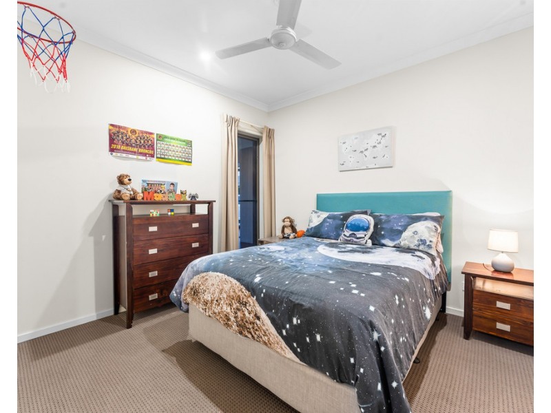 32 Hampden Street, North Lakes QLD 4509