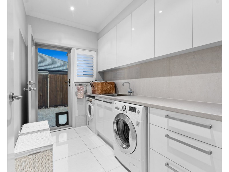 15 Kennedy Court, North Lakes QLD 4509