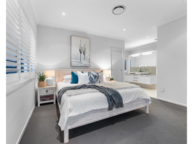 15 Kennedy Court, North Lakes QLD 4509