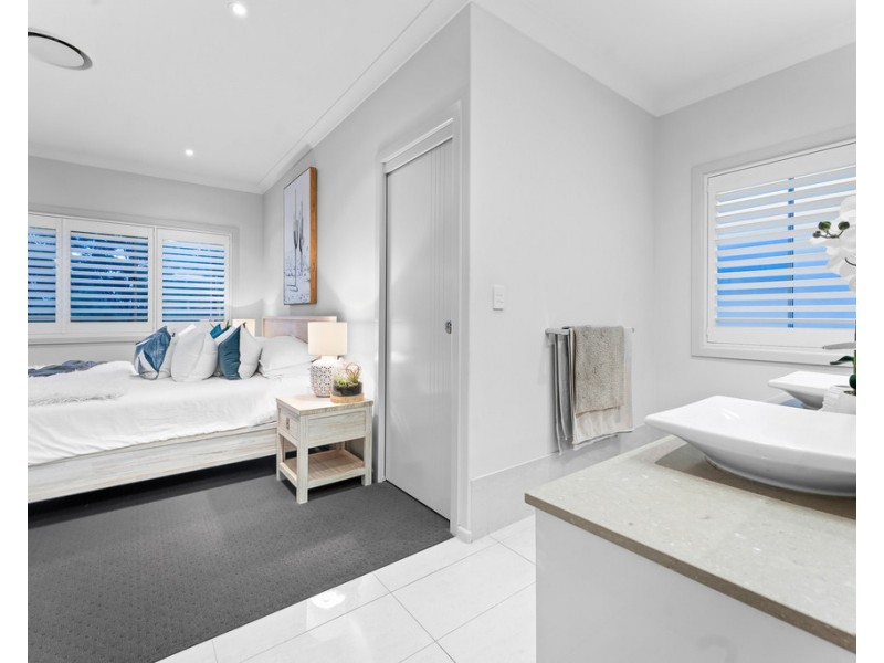 15 Kennedy Court, North Lakes QLD 4509