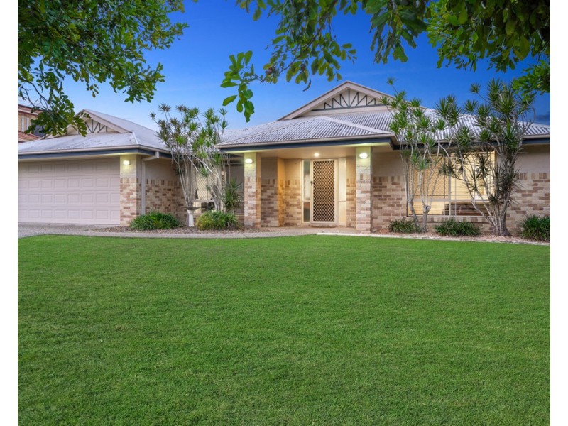 6 Lochern Court, North Lakes QLD 4509