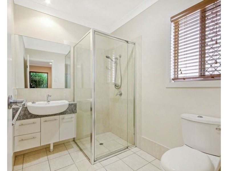 9 Silkpod Court, North Lakes QLD 4509