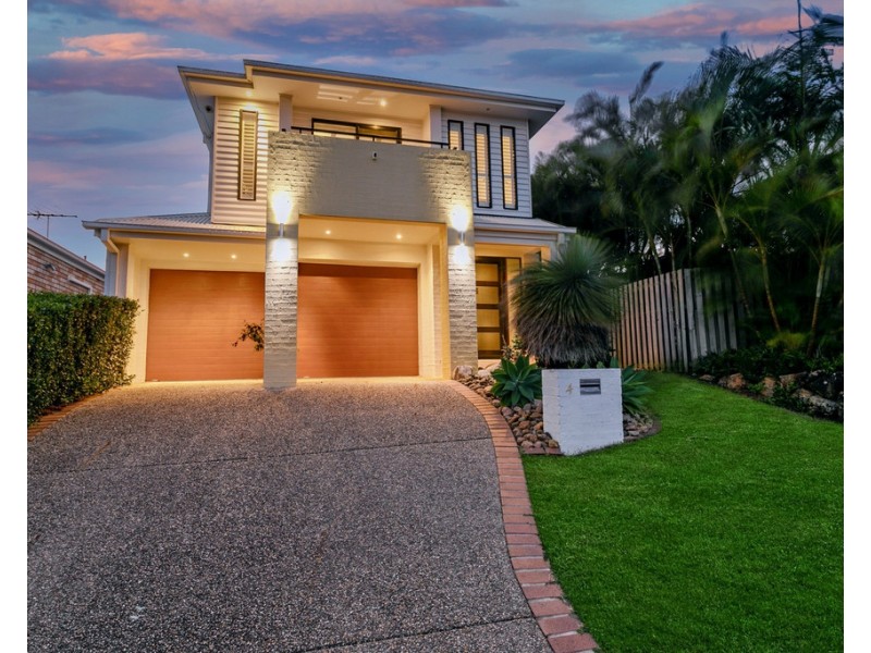 4 Satinash Court, North Lakes QLD 4509