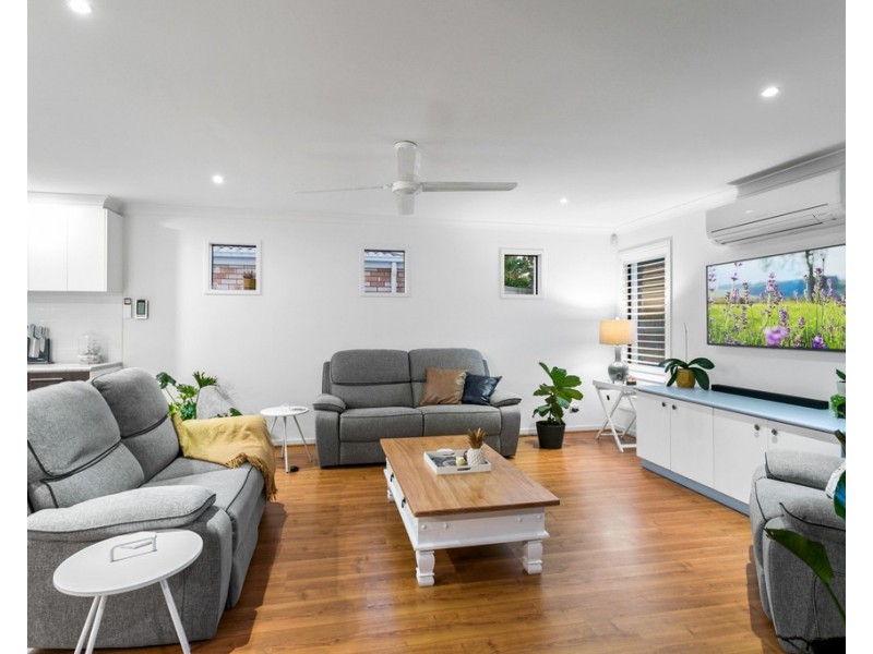 4 Satinash Court, North Lakes QLD 4509