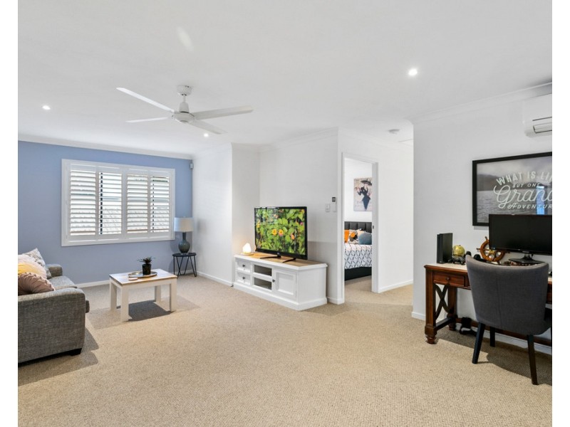 4 Satinash Court, North Lakes QLD 4509