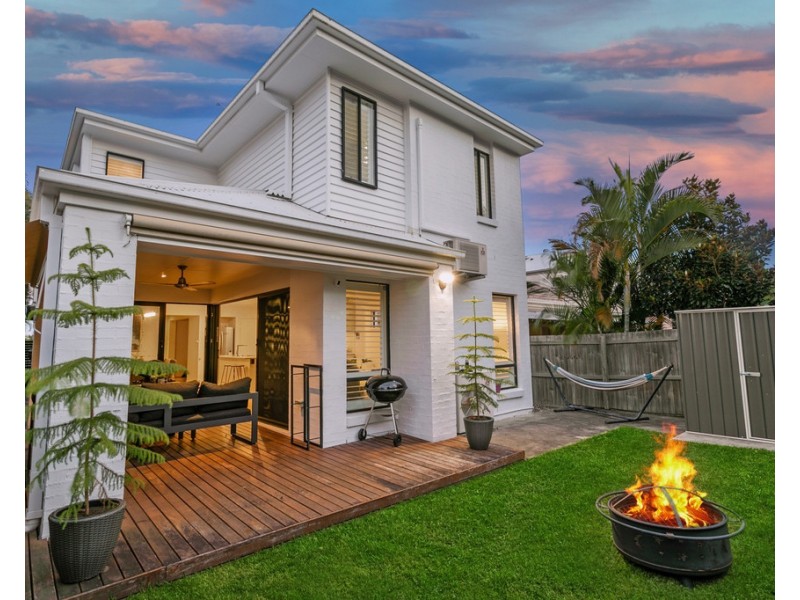 4 Satinash Court, North Lakes QLD 4509