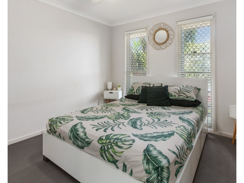 9 Severn Crescent, North Lakes QLD 4509