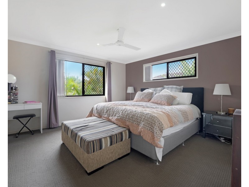 2/7 First Street, North Lakes QLD 4509