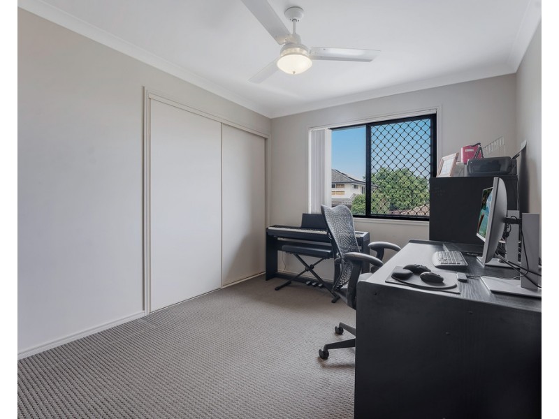 2/7 First Street, North Lakes QLD 4509