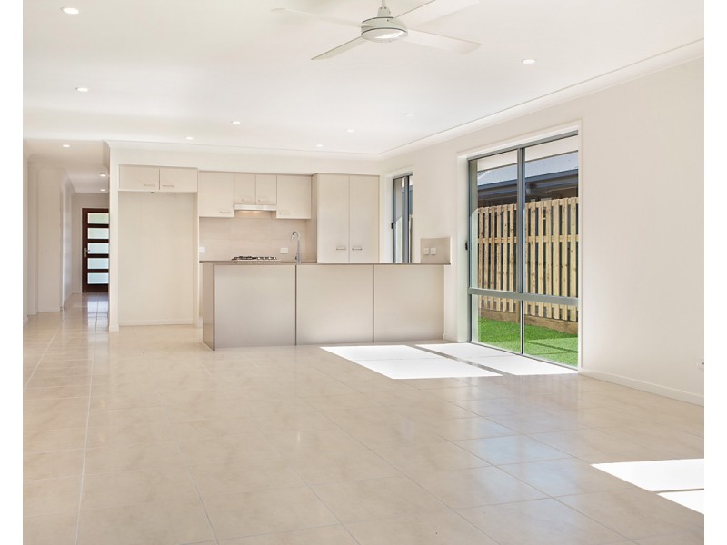 82 Park Vista Drive, Mango Hill QLD 4509