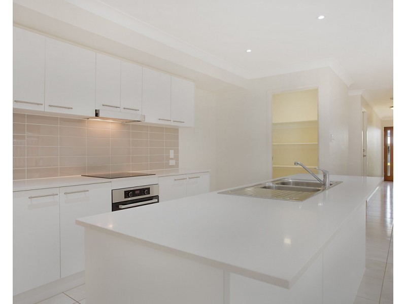 34 Essencia Avenue, Dakabin QLD 4503