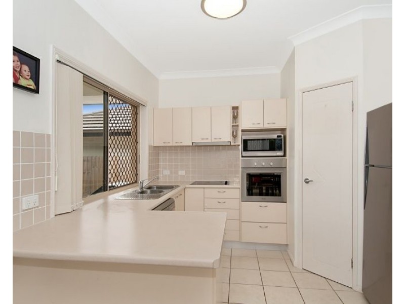3 Kennedia Court, North Lakes QLD 4509